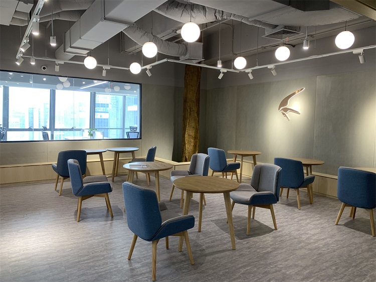 2026年加洲建设集团打造的办公室装修现代感